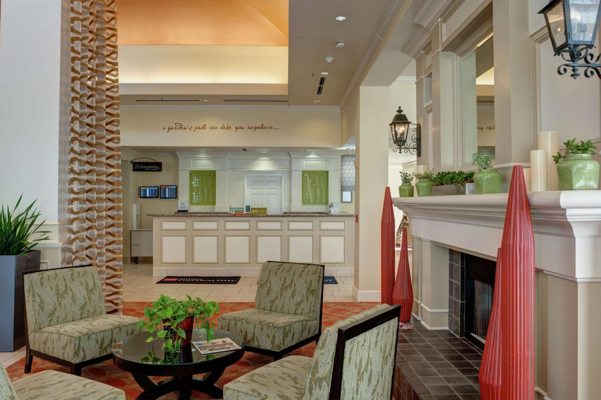 Hilton Garden Inn Tulsa Airport Exteriér fotografie