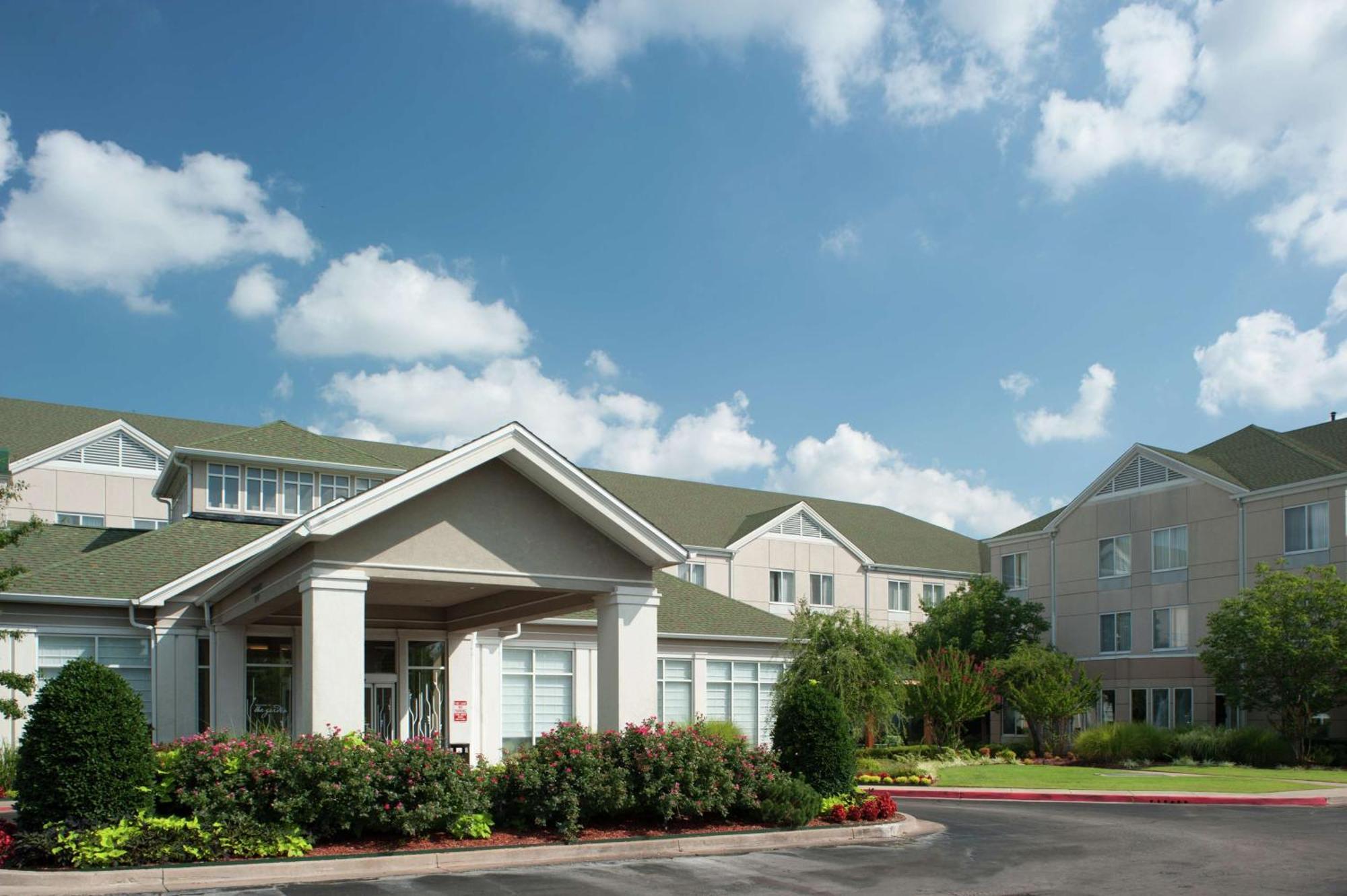 Hilton Garden Inn Tulsa Airport Exteriér fotografie